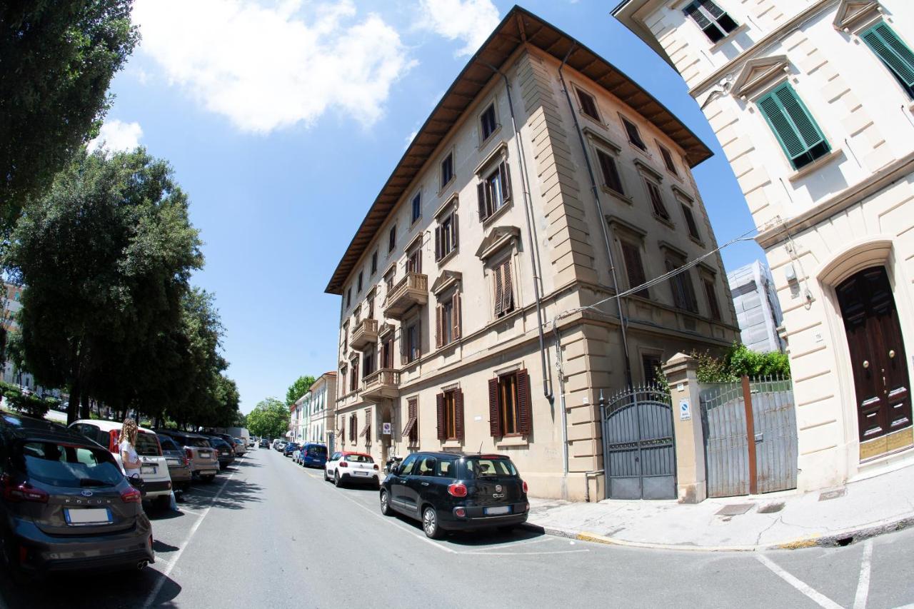 شقة Casa Dafne ليفورنو المظهر الخارجي الصورة