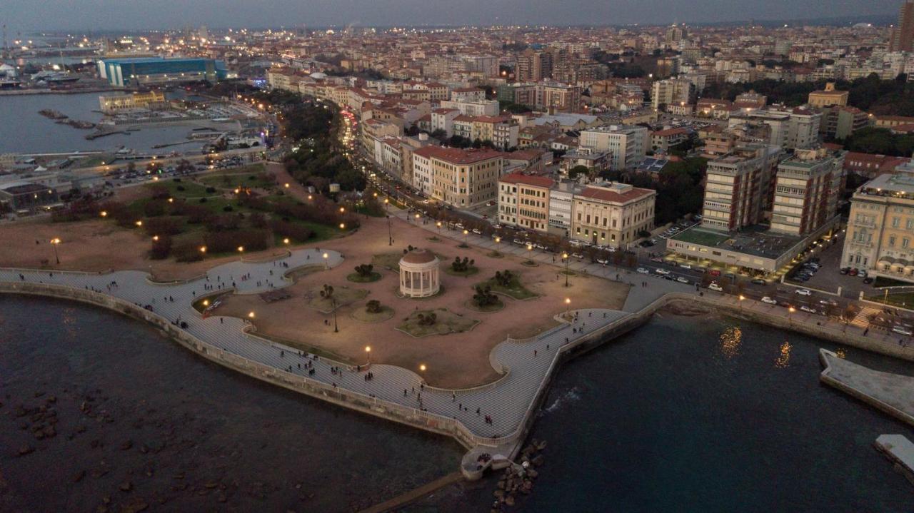 شقة Casa Dafne ليفورنو المظهر الخارجي الصورة